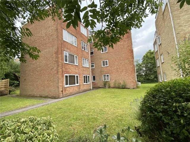 Flat for sale in Parkstone, Poole