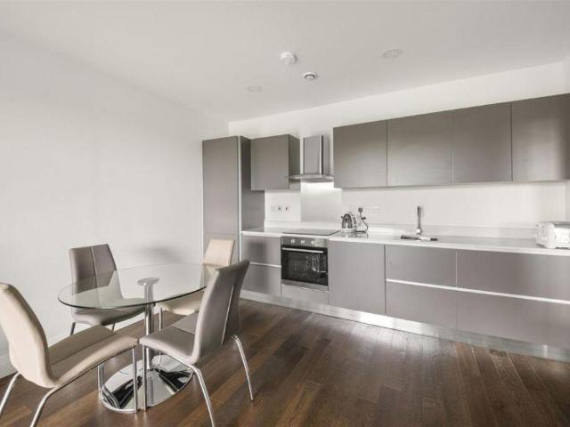Flat for sale in Cowley, Greater London