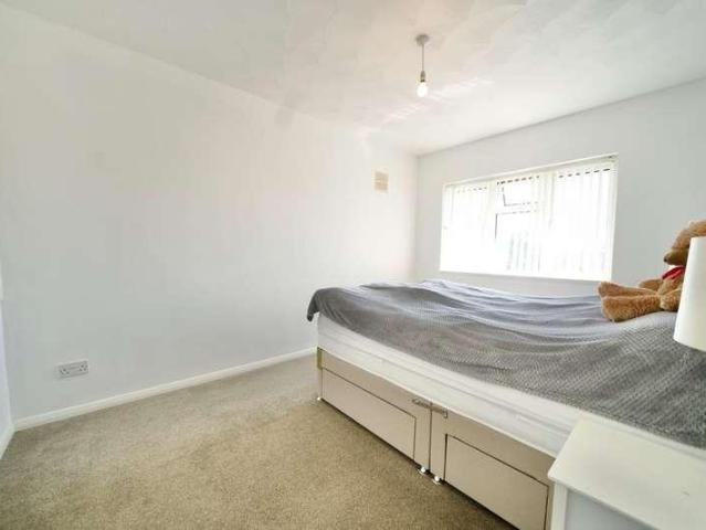 Flat for sale in Weymouth, East Dorset