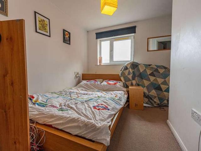 Flat for sale in Cardiff International Sports Village, Falcon Lodge