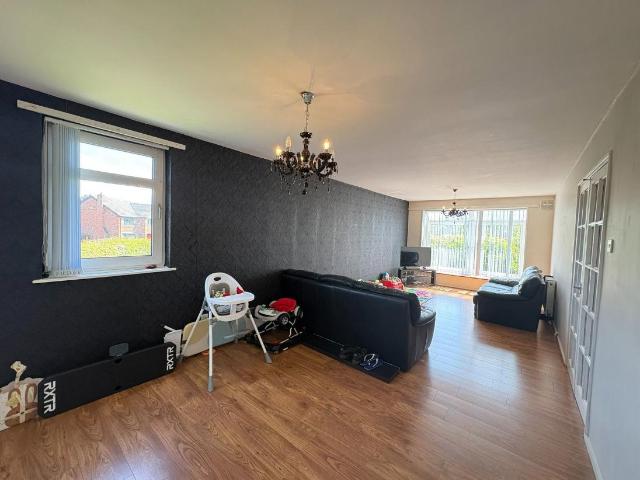 Flat for sale in Netherton, Litherland