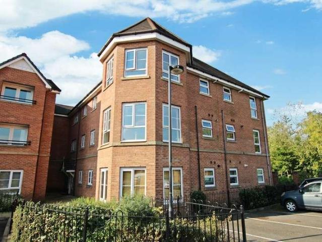 Flat for sale in Bolton, Wingates