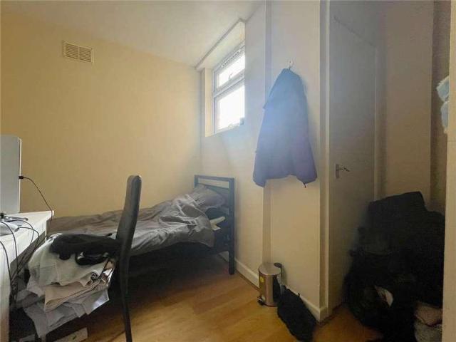 Flat for sale in Wednesbury, Sandwell