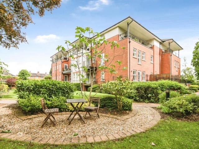 Flat for sale in Knowle, West Midlands