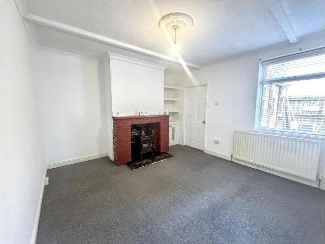 Flat for sale in Byker, Tyne And Wear