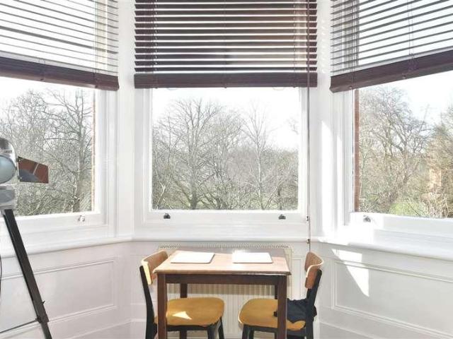 Flat for sale in Round Hill, Brighton & Hove