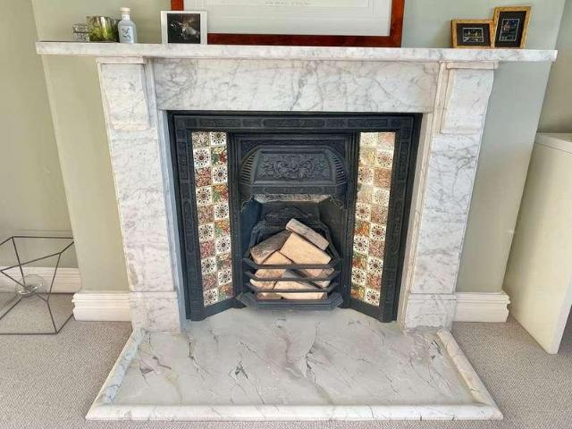 Flat for sale in Lipson, Mount Wise