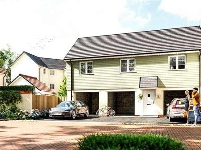 Flat for sale in Watchet, Somerset