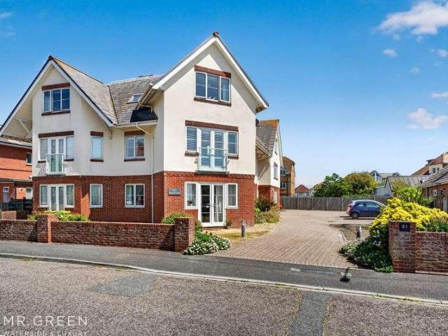 Flat for sale in Wick, Bournemouth
