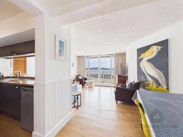 Flat for sale in Kingsand, Cornwall