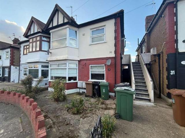 Flat for sale in London Borough of Waltham Forest, Greater London