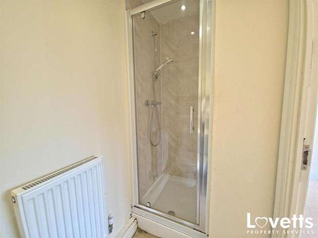 Flat for sale in Acol, Kent