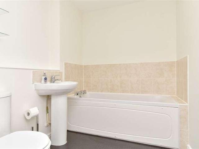 Flat for sale in Oad Street, Kent