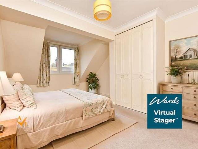 Flat for sale in East Cliff, Acol