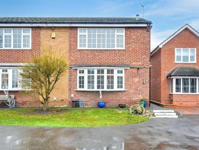 Flat for sale in Caldermill, East Midlands