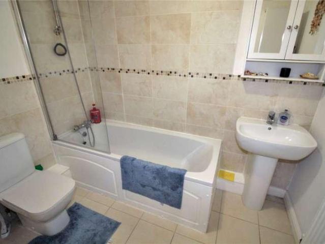 Flat for sale in Redhouse, Abbey Mead