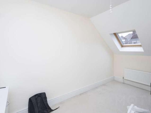 Flat for sale in Folkestone, Lynwood