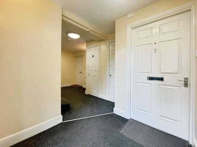 Flat for sale in Apperley Bridge, West Yorkshire