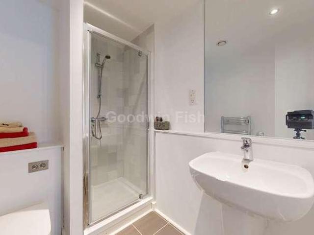 Flat for sale in Georgia, Greater Manchester