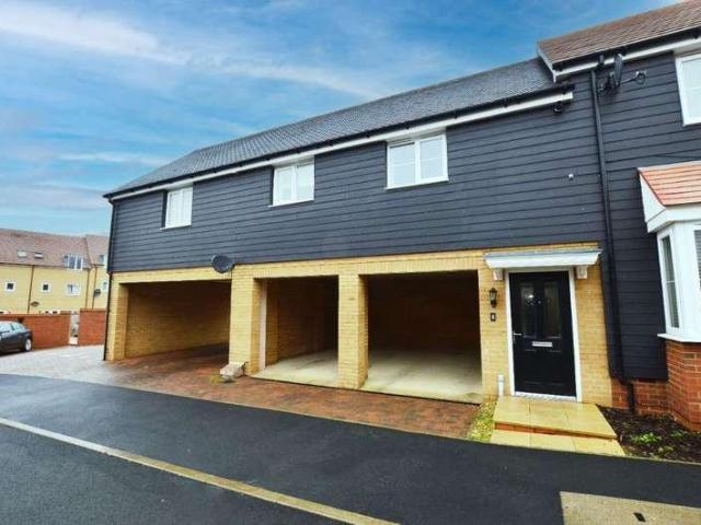 Flat for sale in Redhouse Park, Great Linford