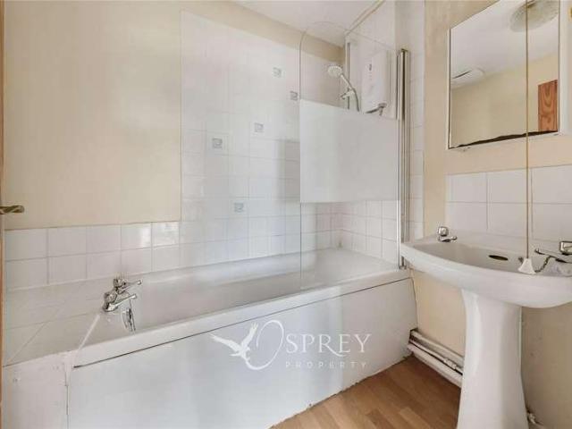 Flat for sale in Uppingham, Rutland