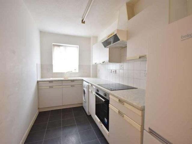 Flat for sale in Reading