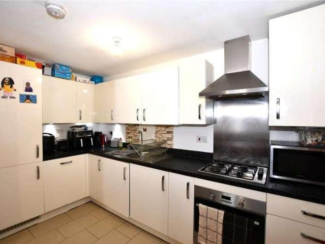 Flat for sale in Wokingham