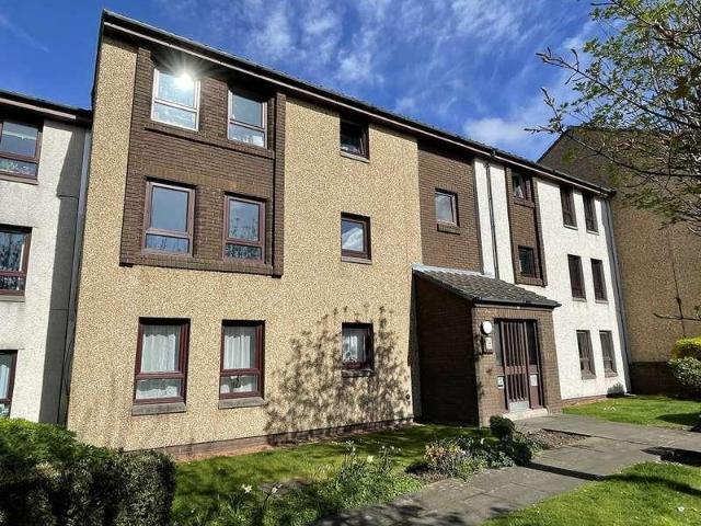 Flat for sale in Comely Bank, Craigleith