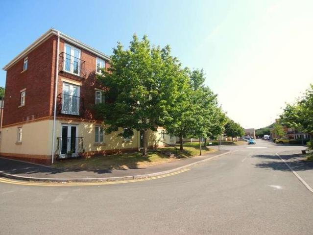 Flat for sale in Pontprennau, Falcon Lodge