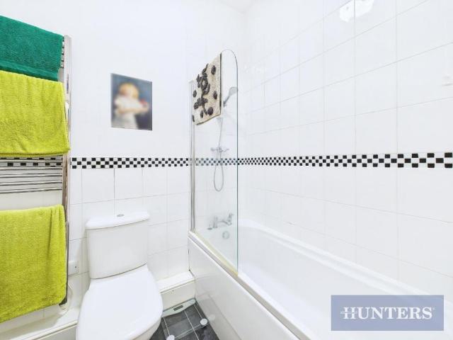 Flat for sale in The Old Town, Kepwick