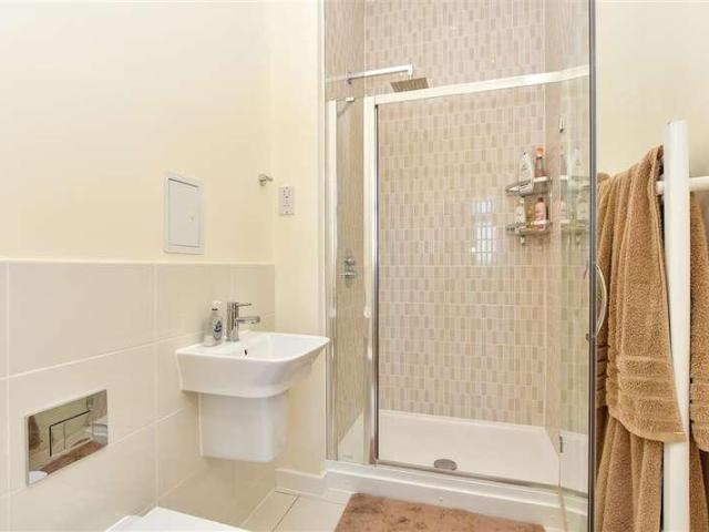 Flat for sale in St. Marys Island, Gillingham