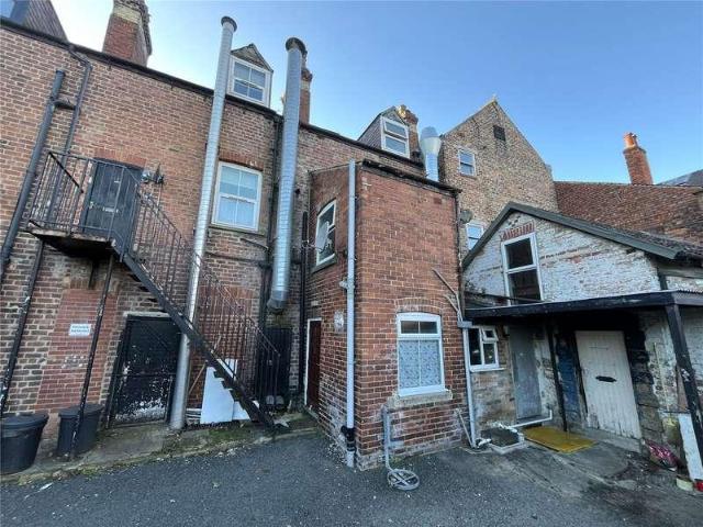 Flat for sale in Ripon, North Yorkshire