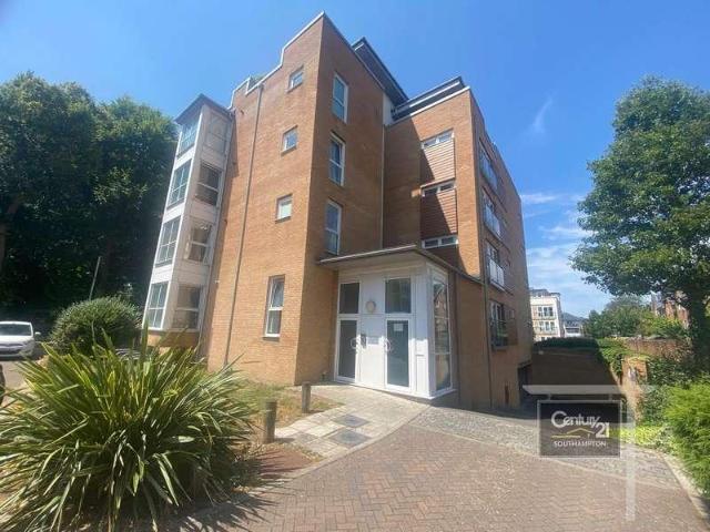 Flat for sale in Bevois Town, City Of Southampton