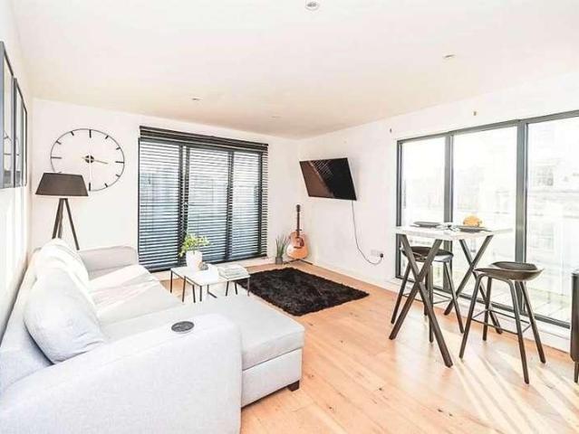 Flat for sale in St Mary's, City Of Southampton