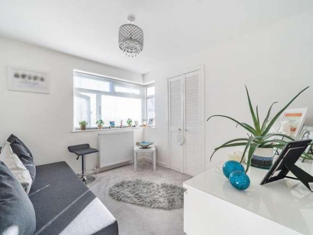 Flat for sale in Clapham, West Sussex