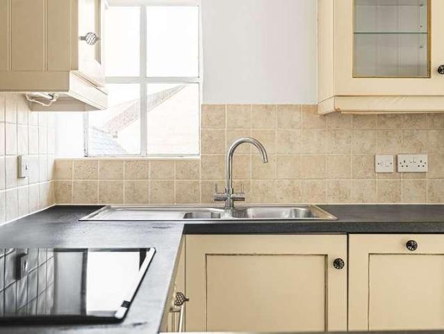 Flat for sale in Minchinhampton, School House