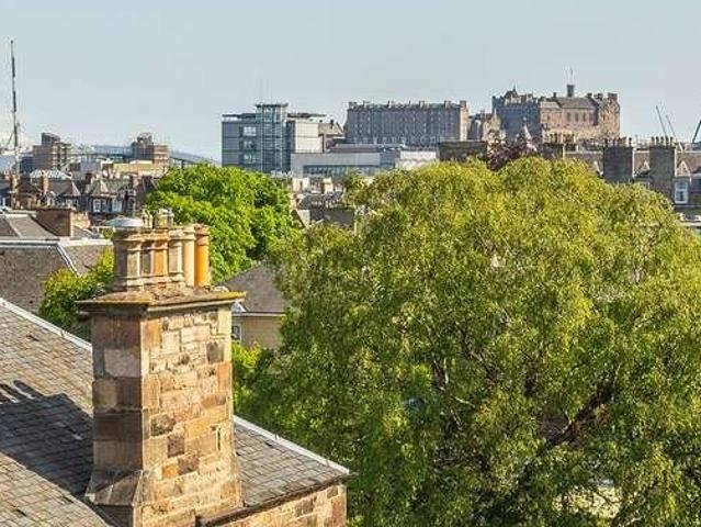 Flat for sale in Merchiston, Scotland