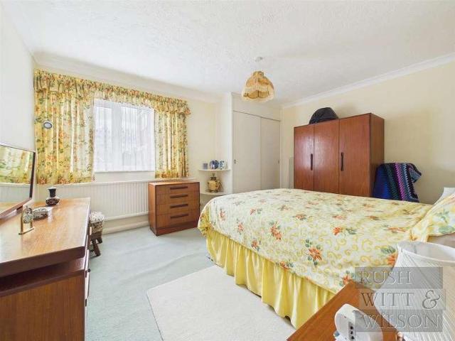 Flat for sale in Little Common, Heathlands