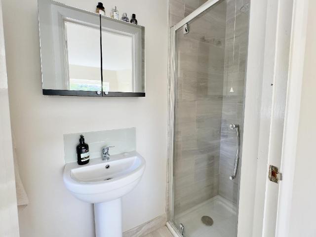 Flat for sale in West Cliff, Bournemouth