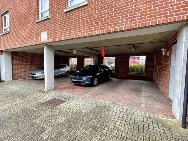 Flat for sale in Poole