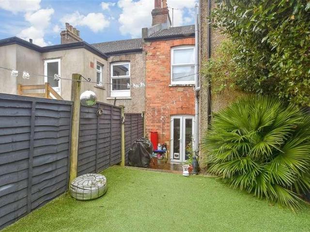 Flat for sale in Hollingdean, Brighton & Hove