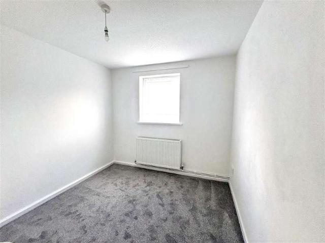 Flat for sale in Falmouth, Cornwall