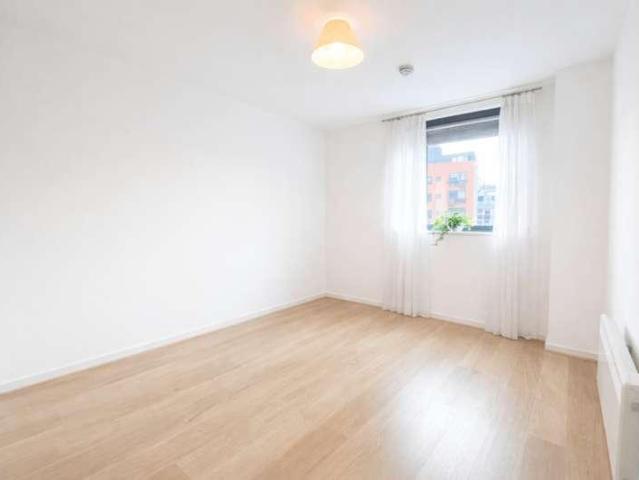Flat for sale in City Centre, Salford