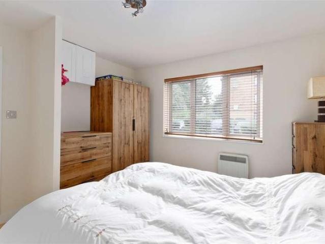Flat for sale in London Borough of Merton, Greater London