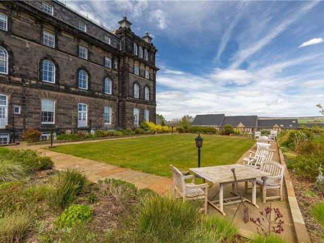 Flat for sale in Ilkley, West Yorkshire