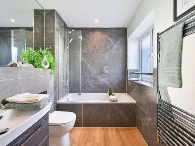 Flat for sale in Horsell, Woking