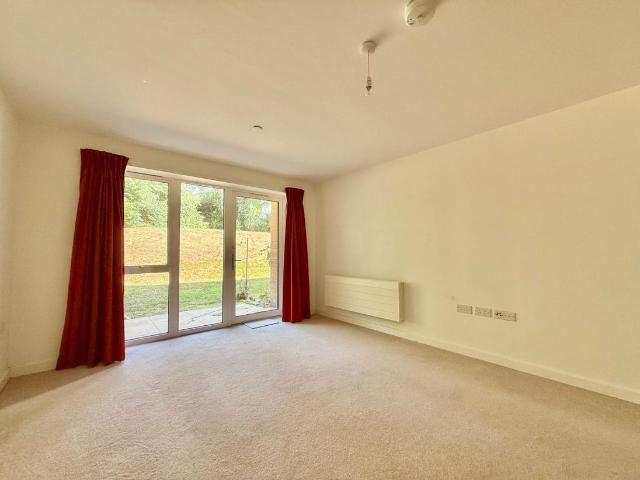 Flat for sale in Sidley, Heathlands