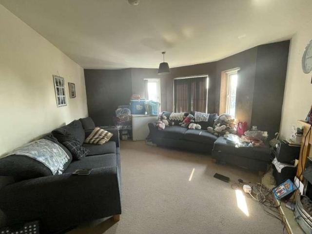 Flat for sale in Tipton, Horseley Heath