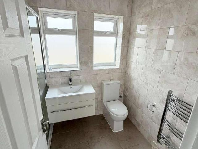 Flat for sale in Greater London