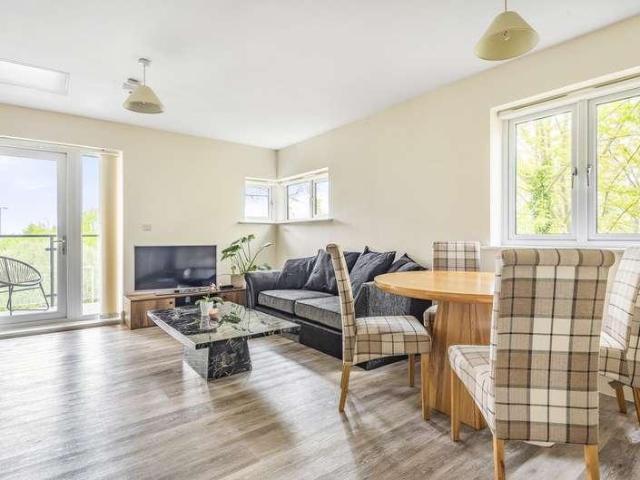 Flat for sale in Great Faringdon, Dromore